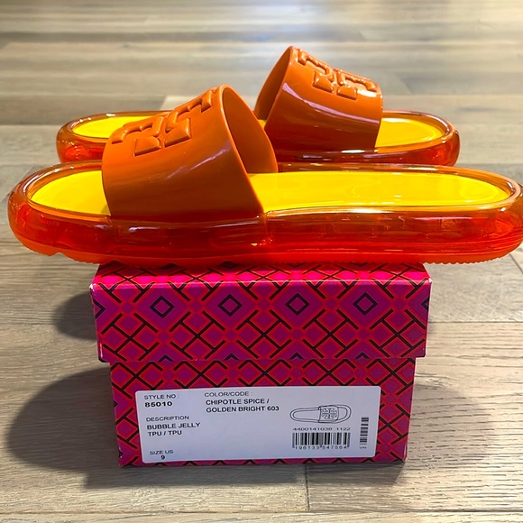 NIB Tory Burch Bubble Jelly Slides Chipotle Spice/Golden Bright Raised DoubleT-9 - Picture 5 of 9